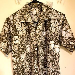 Hawaiian shirt